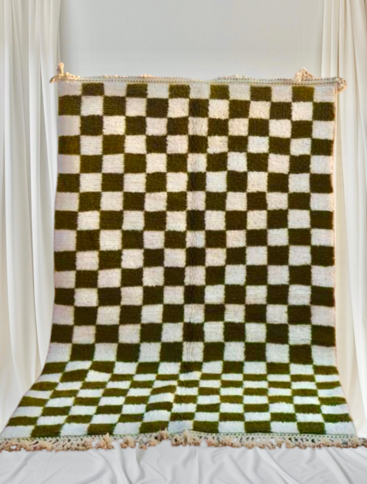 Beni Ouarain Rug size 250 x 150 cm || 8.2 x 4.92 ft