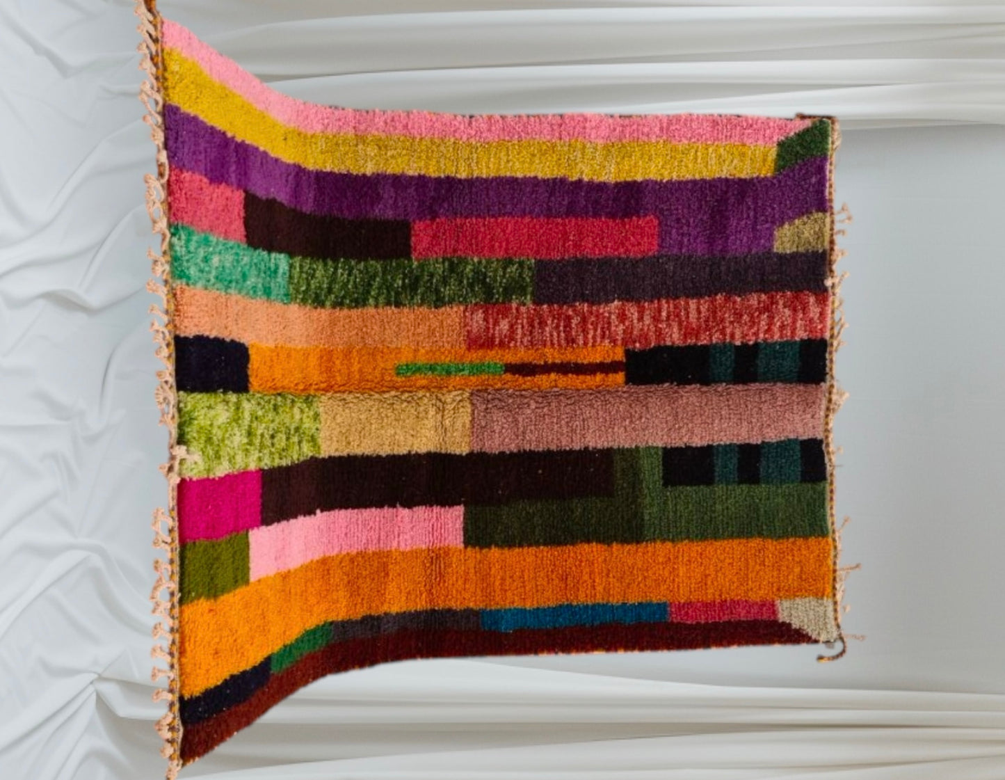 Beni Ouarain Rug size 250 x 150 cm || 8.2 x 4.92 ft