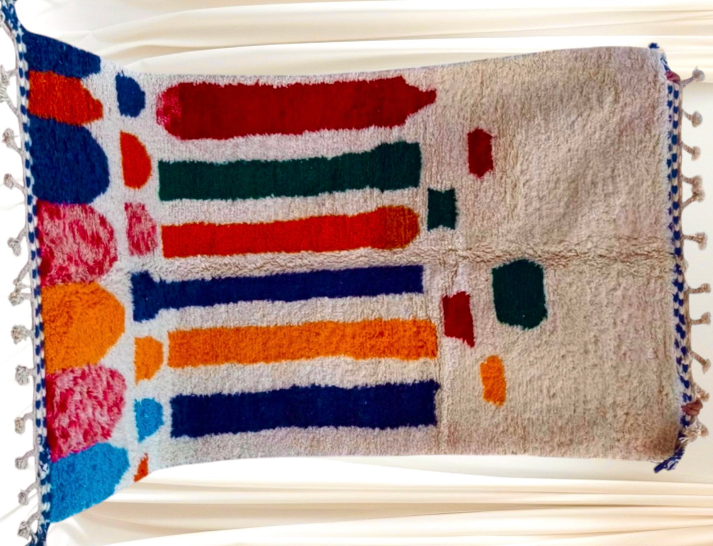Beni Ouarain Rug size 250 x 150 cm || 8.2 x 4.92 ft