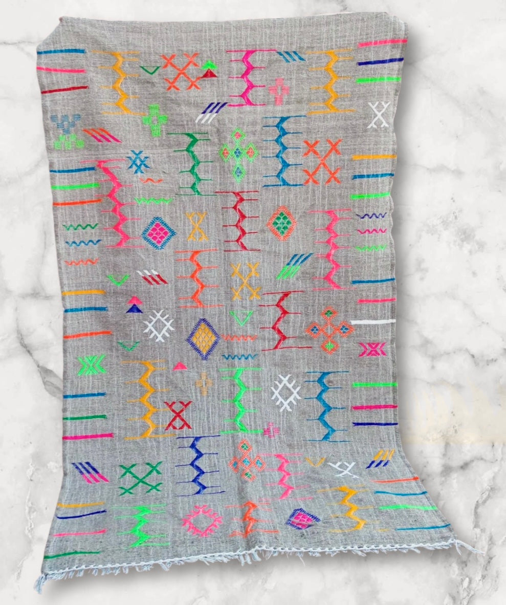 Kelim Rug size 250 x 150 cm || 8.2 x 4.92 ft