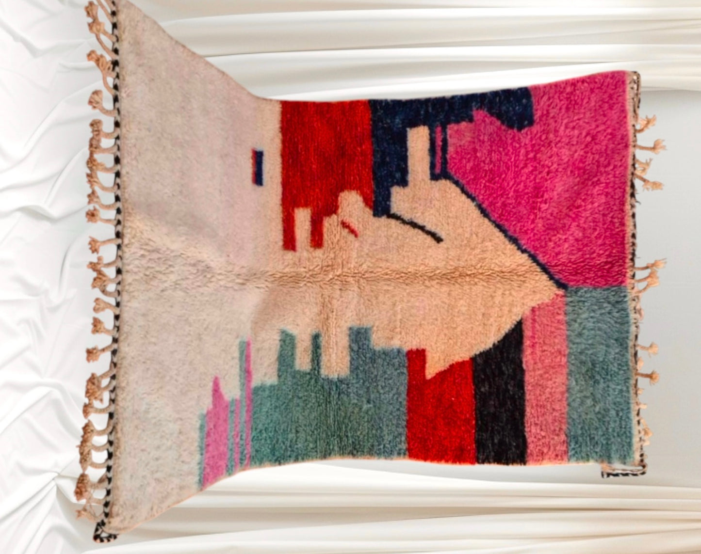 Beni Ouarain Rug size 250 x 150 cm || 8.2 x 4.92 ft
