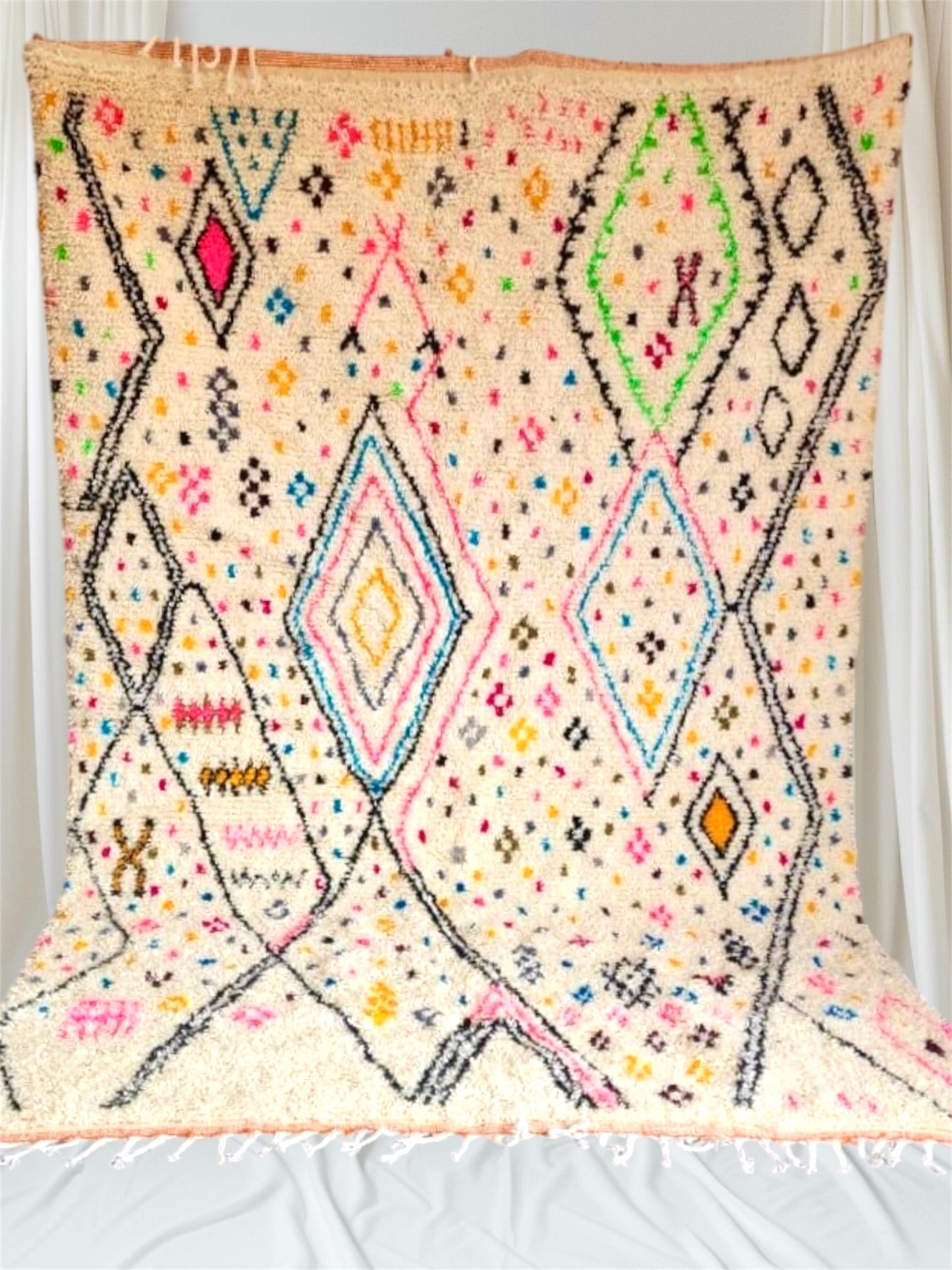 Handmade Azilal Rug, size 300 x 200 cm || 9.84 x 6.56 ft