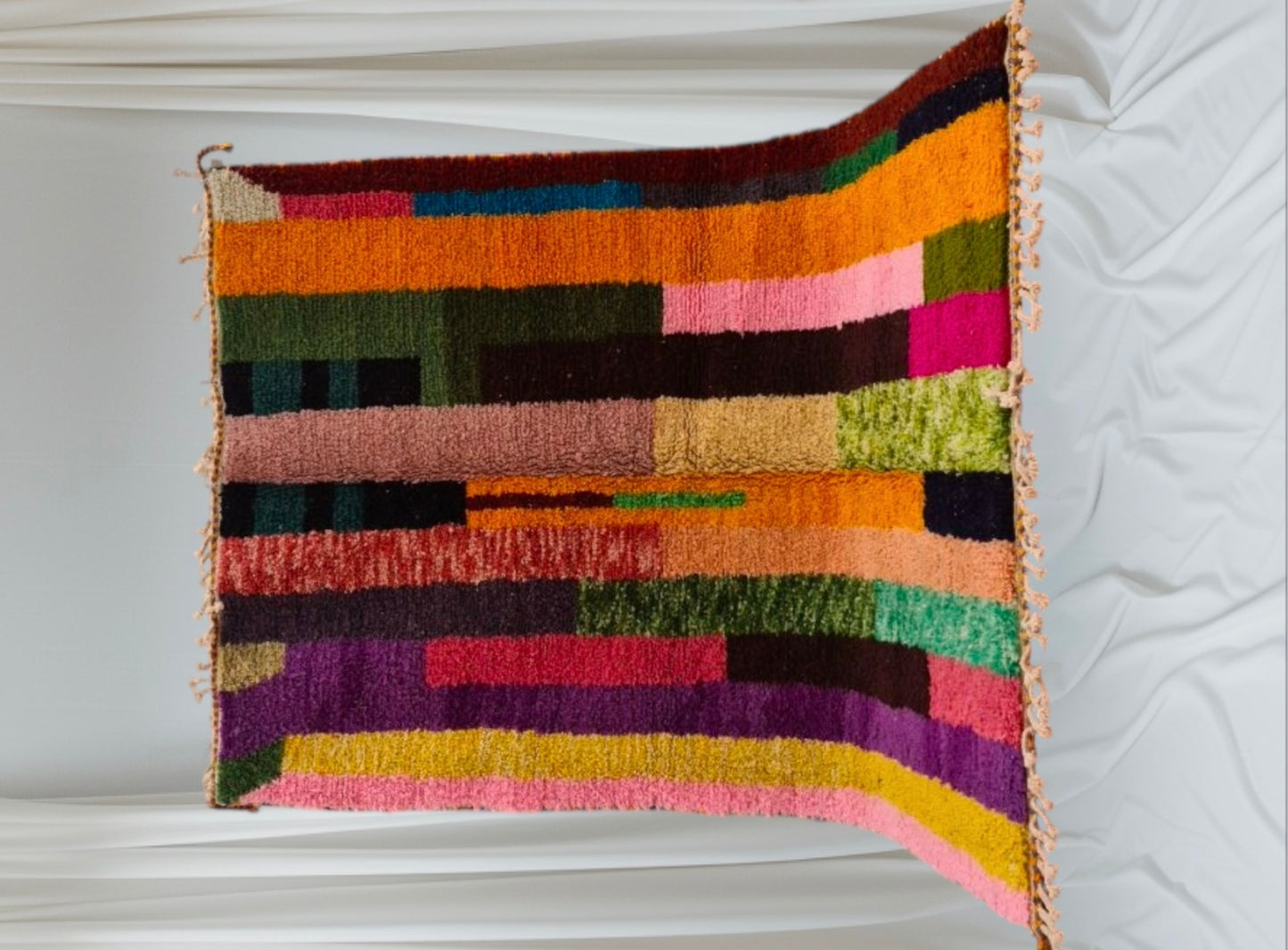 Beni Ouarain Rug size 250 x 150 cm || 8.2 x 4.92 ft