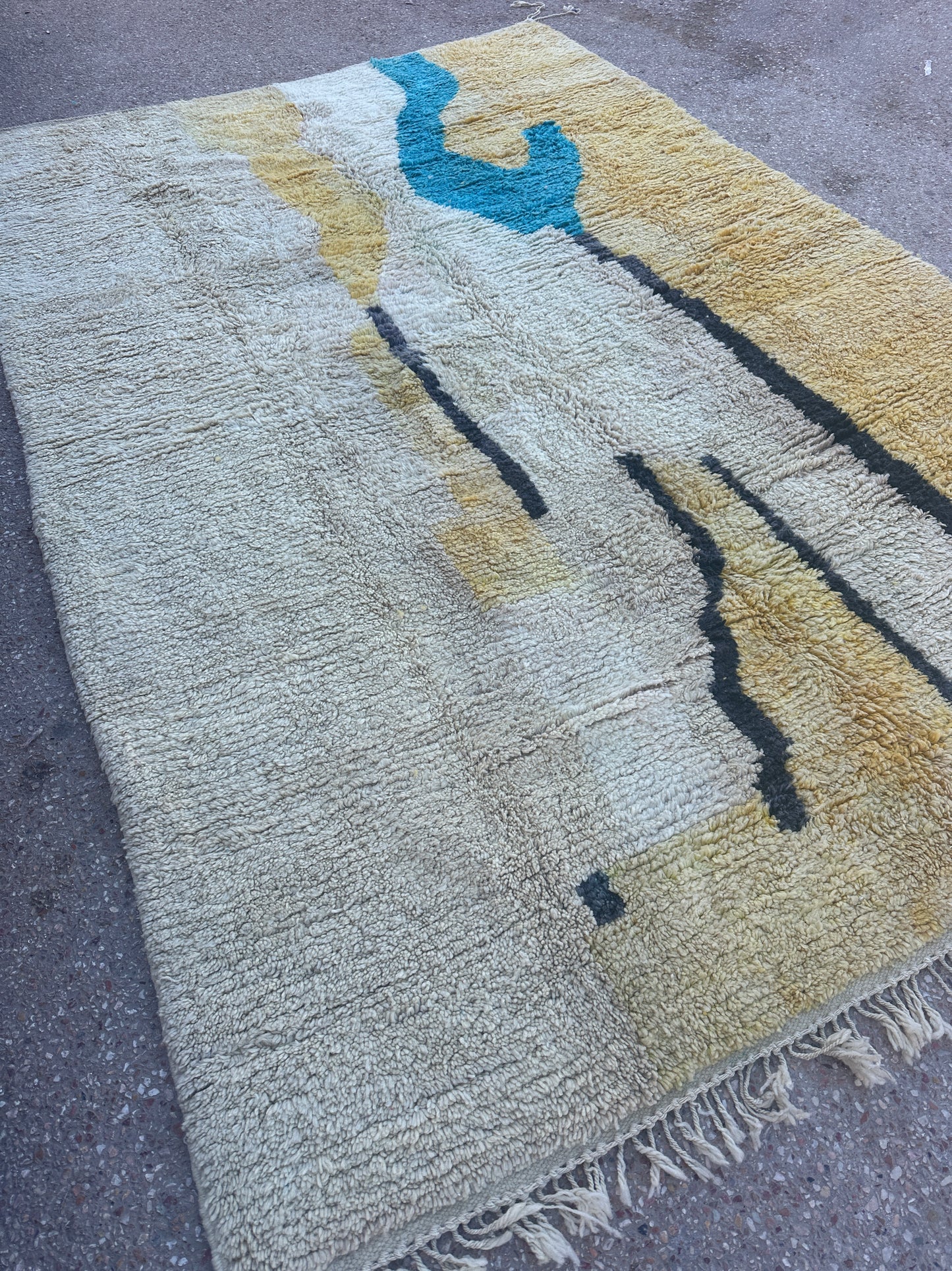 Handmade Baajad Rug, size 350x 250 cm