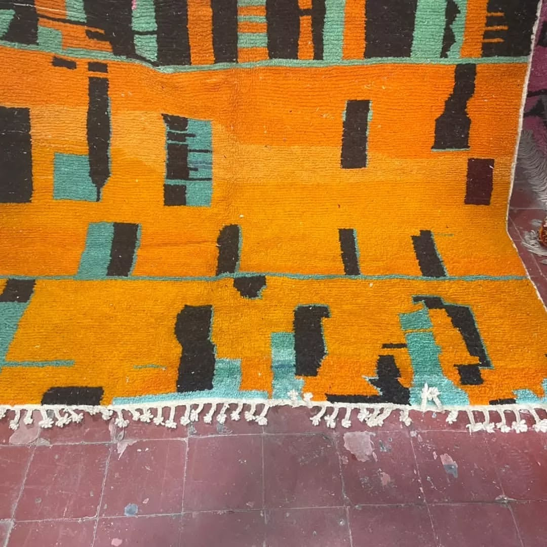Azilal Rug, size 300 x 200 cm || 9.84 x 6.56 ft