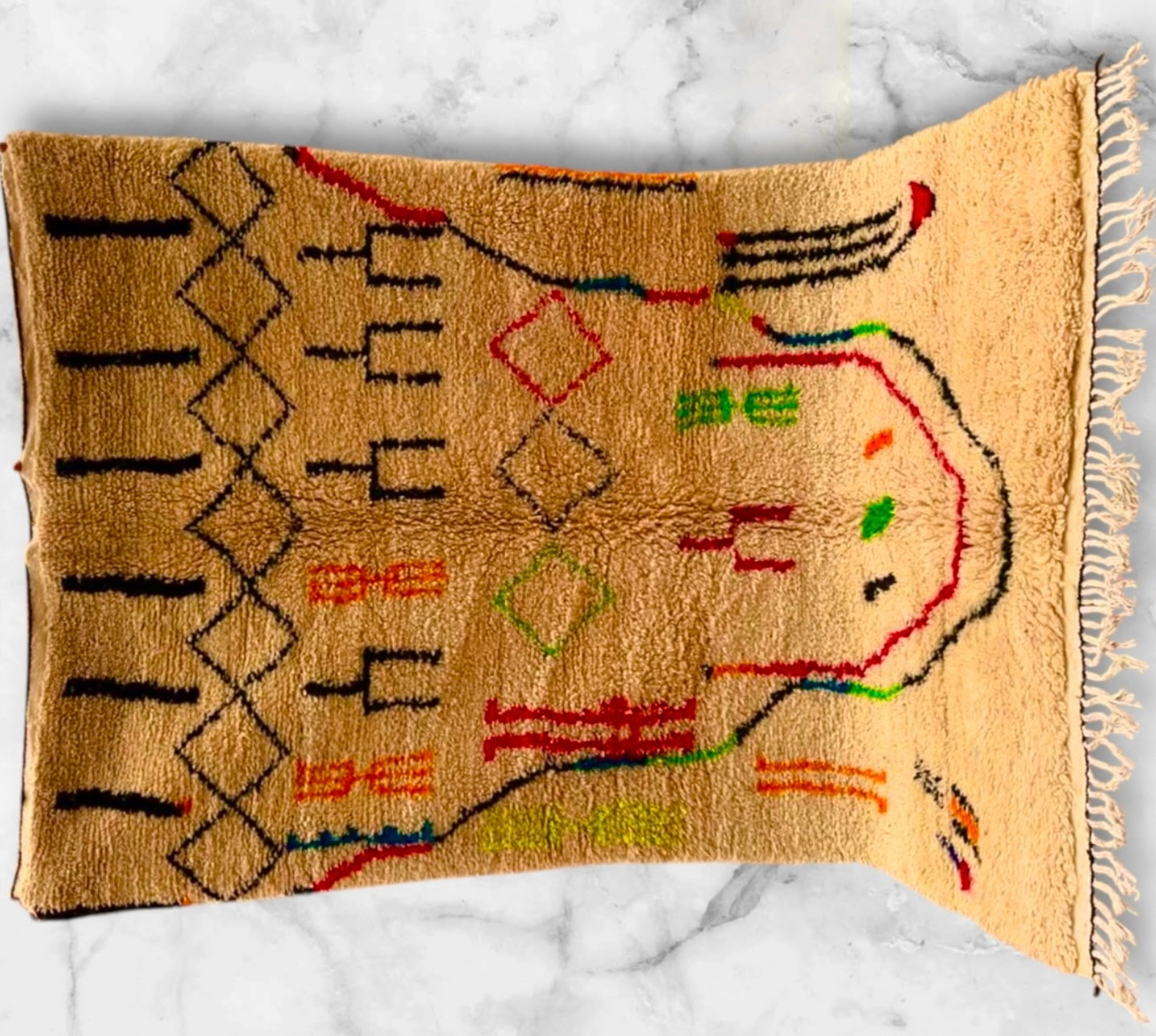 Handmade Azilal Rug, size 250 x 150 cm || 8.2 x 4.92 ft