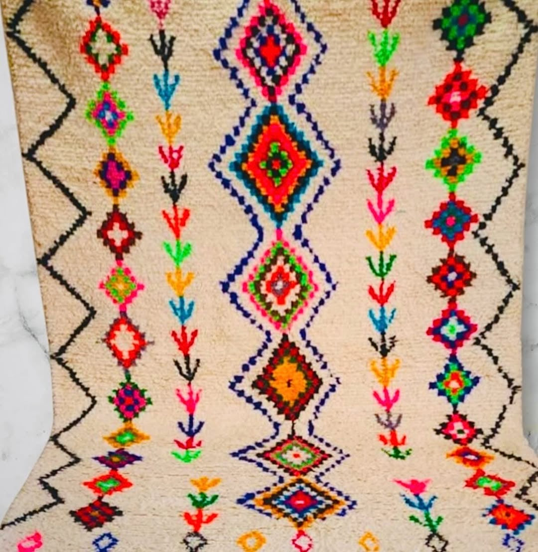 Azilal Rug, size 300 x 200 cm || 9.84 x 6.56 ft