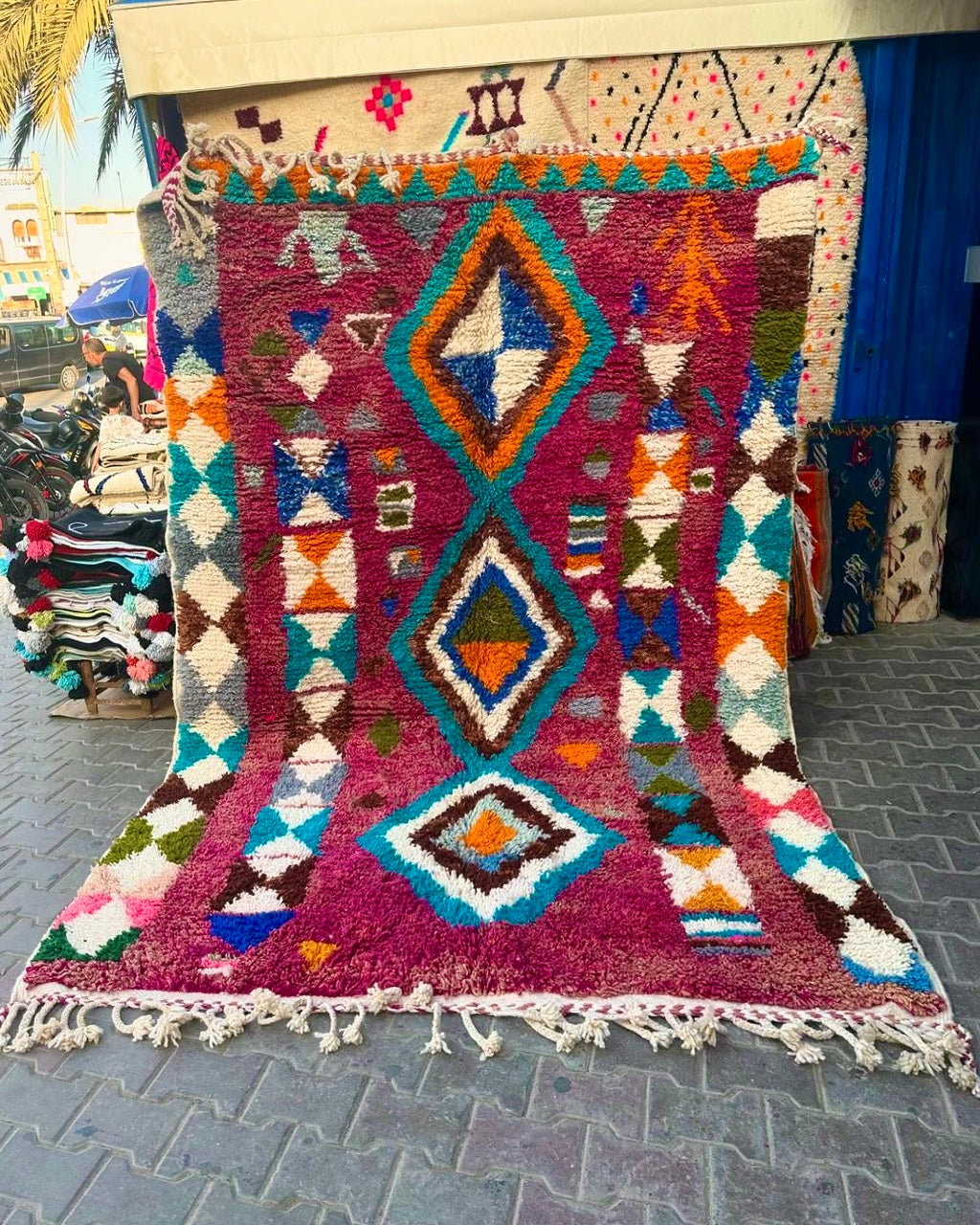 Handmade Azilal Rug, size 300 x 200 cm || 9.84 x 6.56 ft