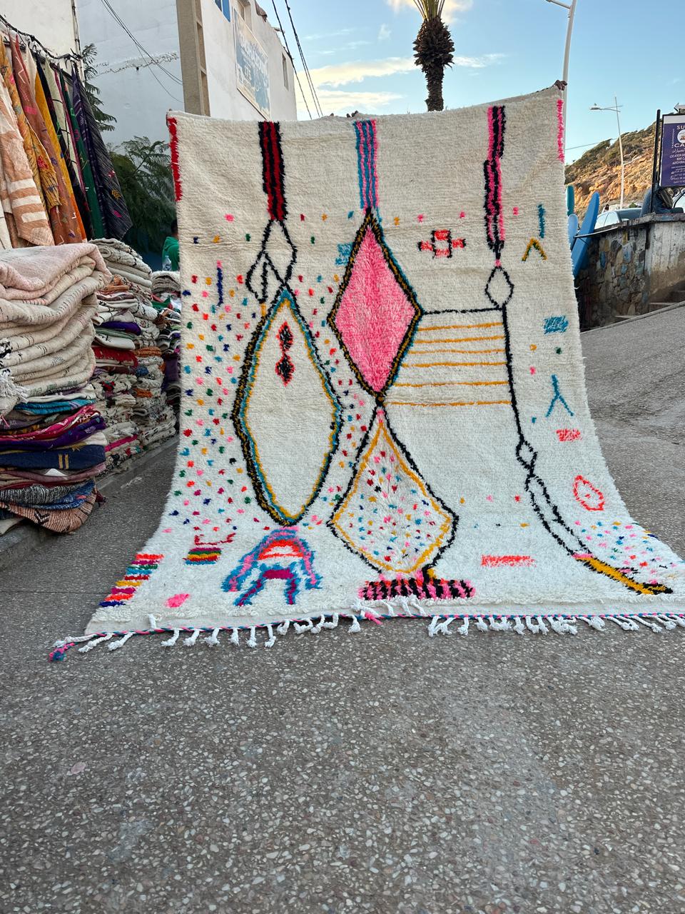 Handmade Azilal Rug, size 300 x 200 cm || 9.84 x 6.56 ft