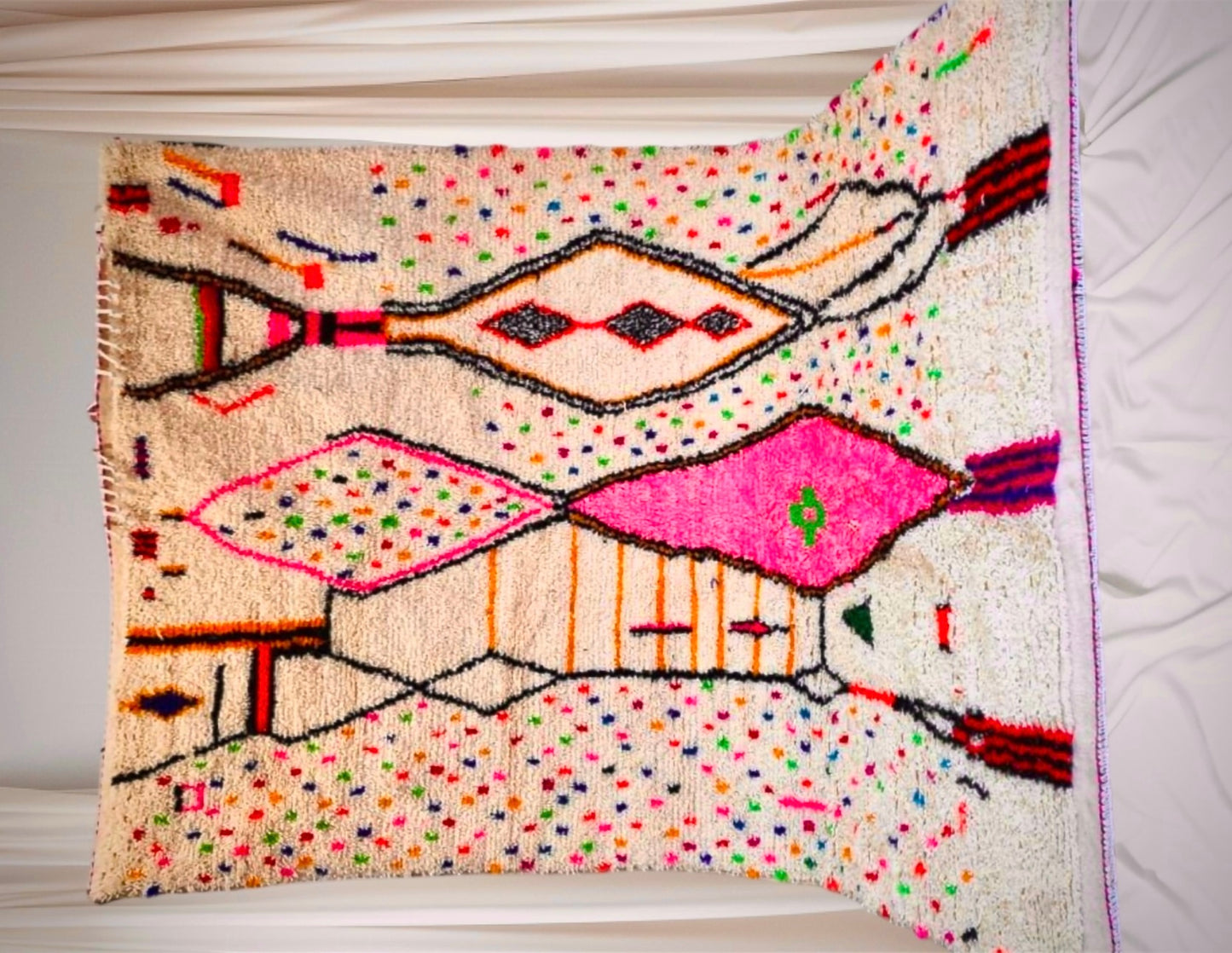 Azilal Rug, size 300 x 200 cm || 9.84 x 6.56 ft