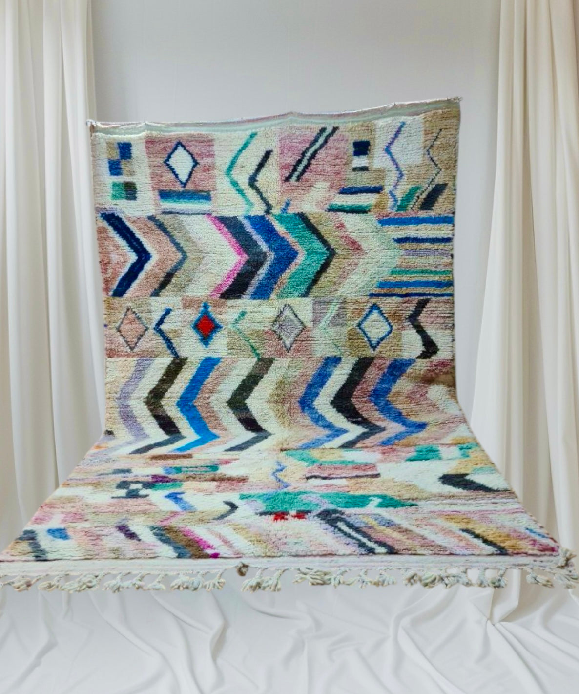 Handmade BOujaad Rug, size 300 x 200 cm || 9.84 x 6.56 ft