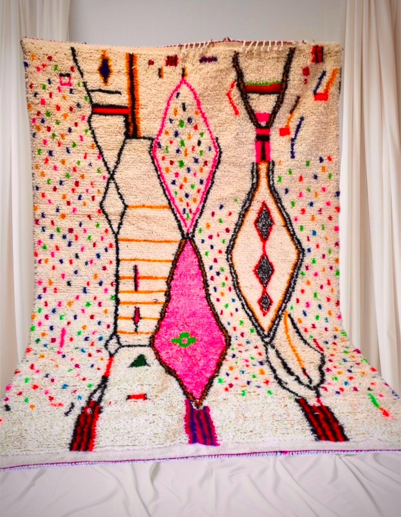 Azilal Rug, size 300 x 200 cm || 9.84 x 6.56 ft