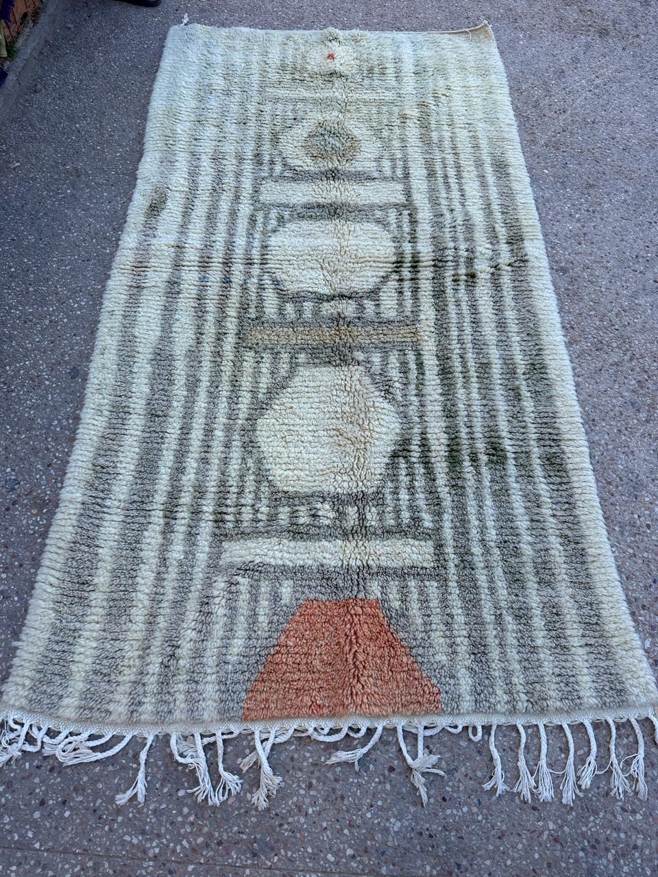 Handmade Azilal Rug, size 250 x 150 cm || 8.2 x 4.92 ft