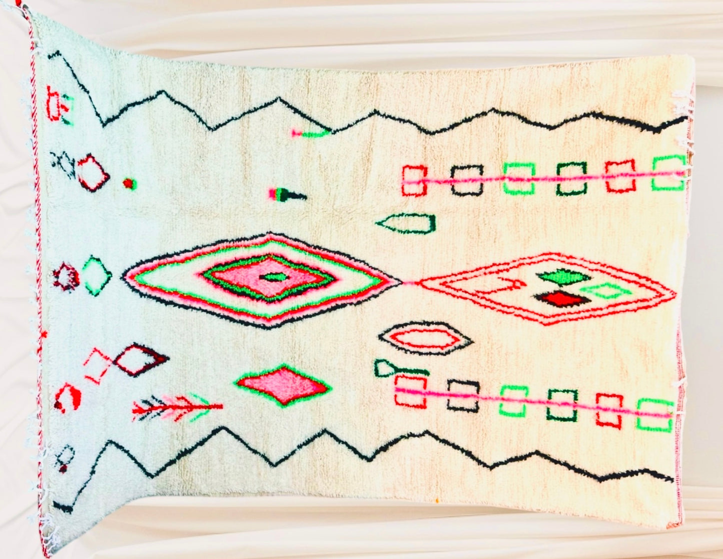 Azilal Rug, size 300 x 200 cm || 9.84 x 6.56 ft