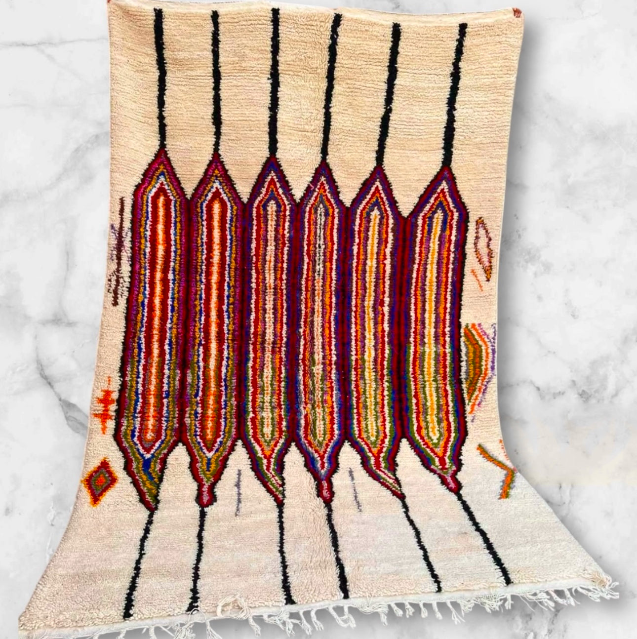 Azilal Rug, size 300 x 200 cm || 9.84 x 6.56 ft