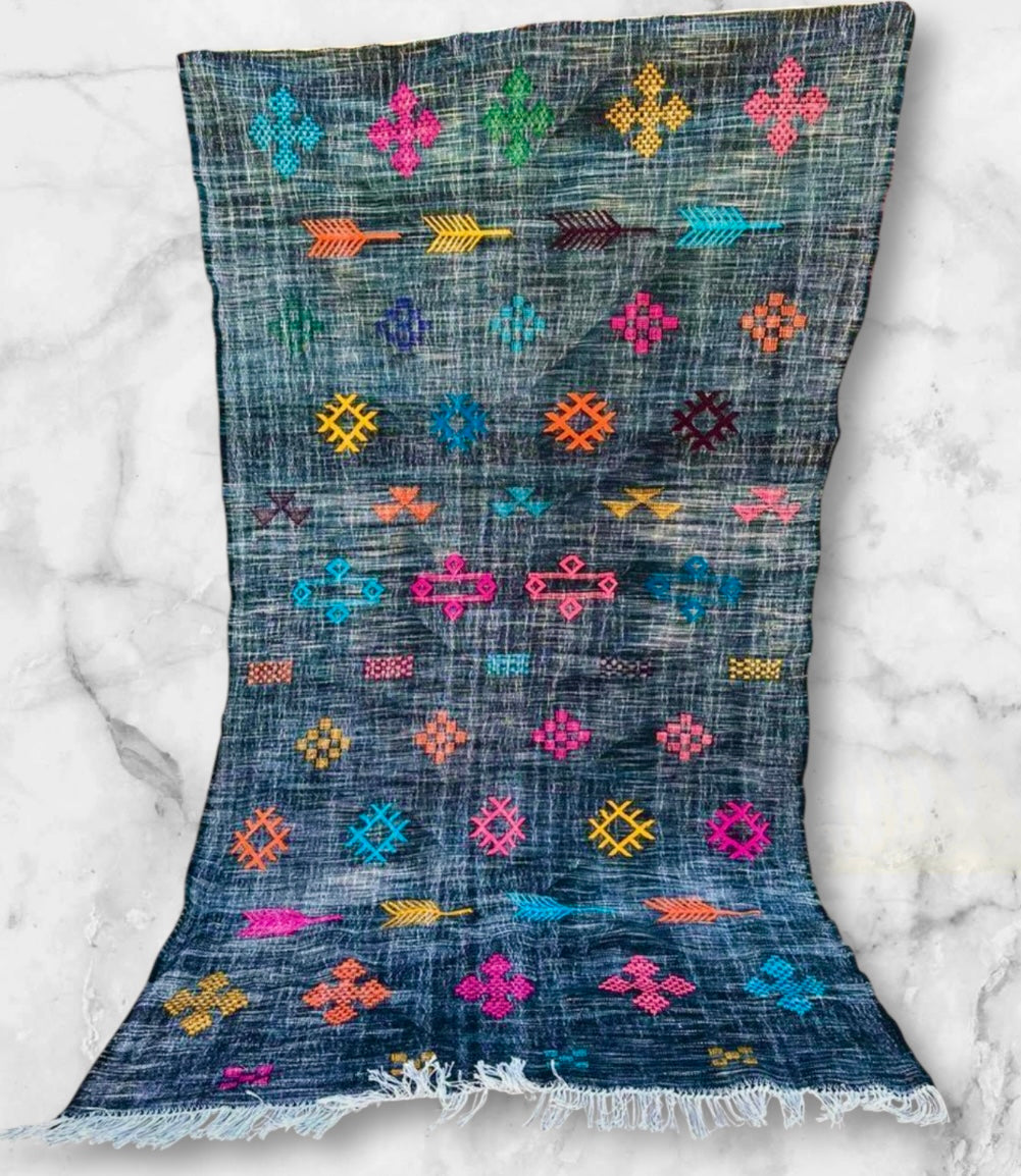 Kelim Rug size 250 x 150 cm || 8.2 x 4.92 ft