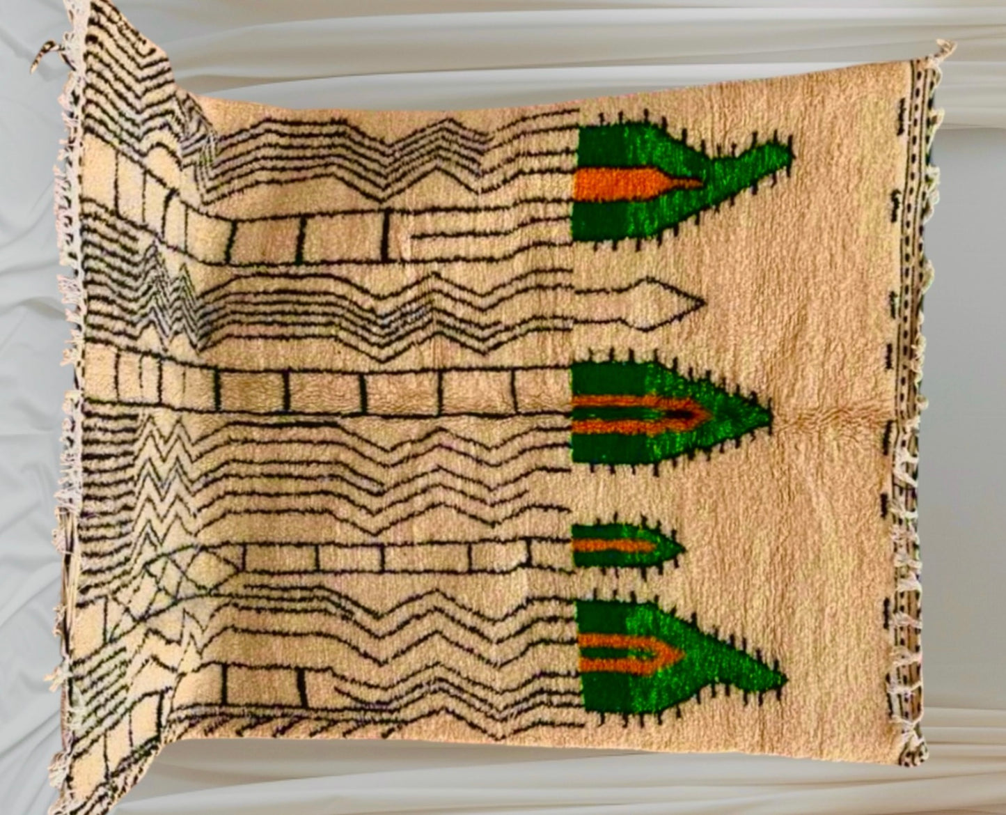 Beni Ouarain Rug size 300 x 200 cm || 9.84 x 6.56 ft