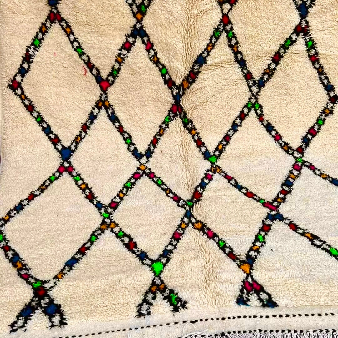 Azilal Rug, size 300 x 200 cm || 9.84 x 6.56 ft