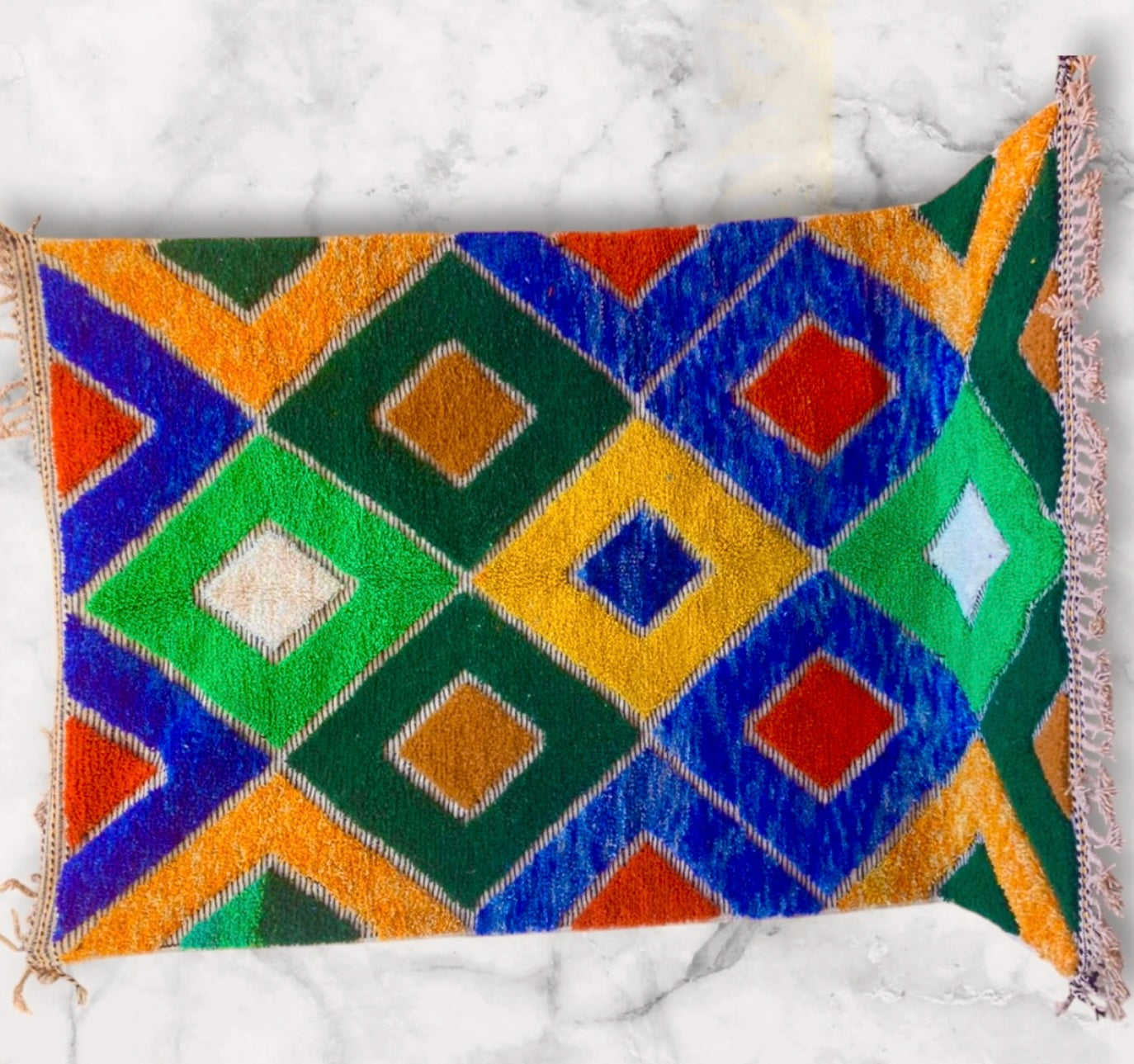 Beni Ouarain Rug size 250 x 150 cm || 8.2 x 4.92 ft
