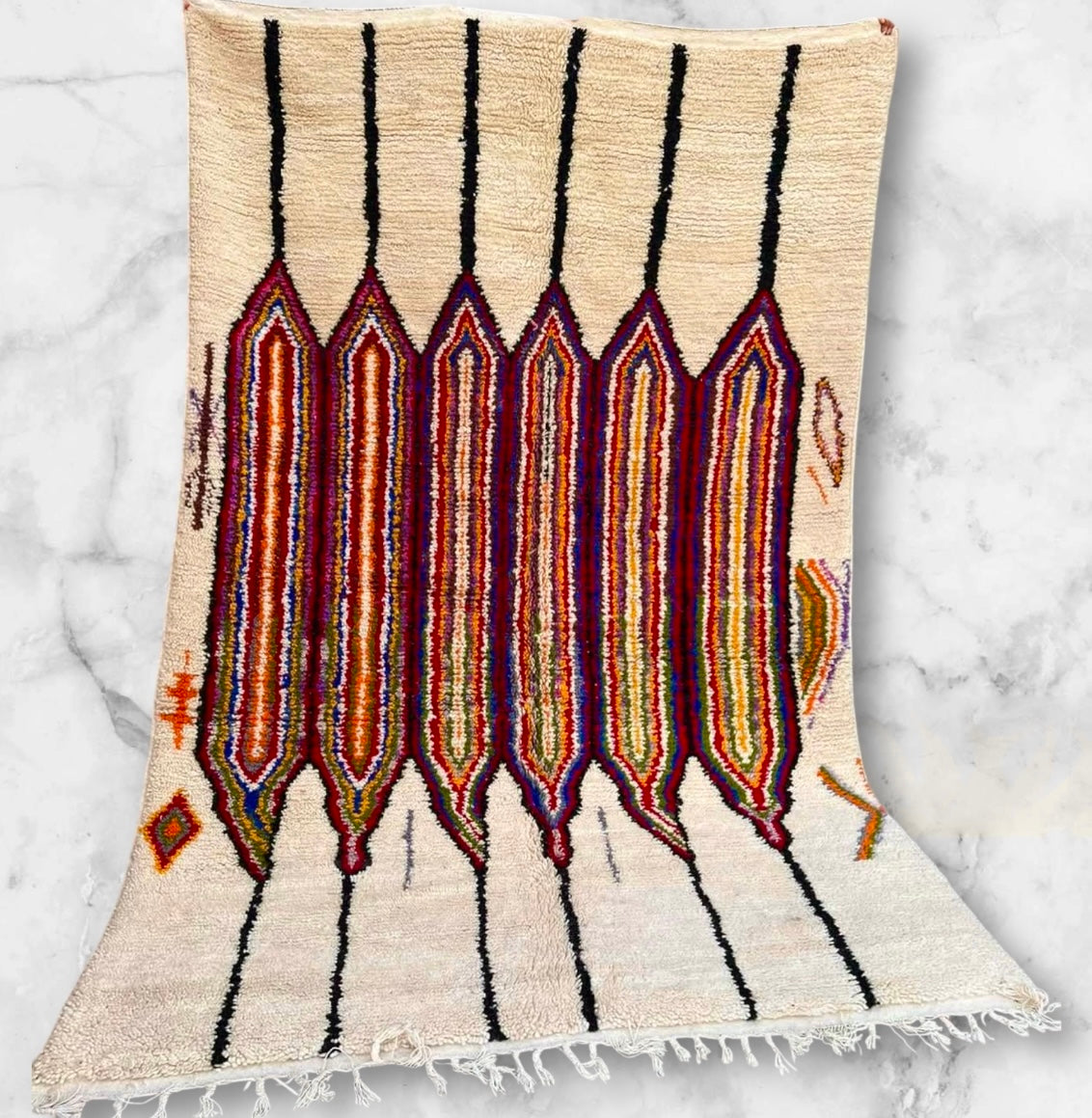 Azilal Rug, size 300 x 200 cm || 9.84 x 6.56 ft