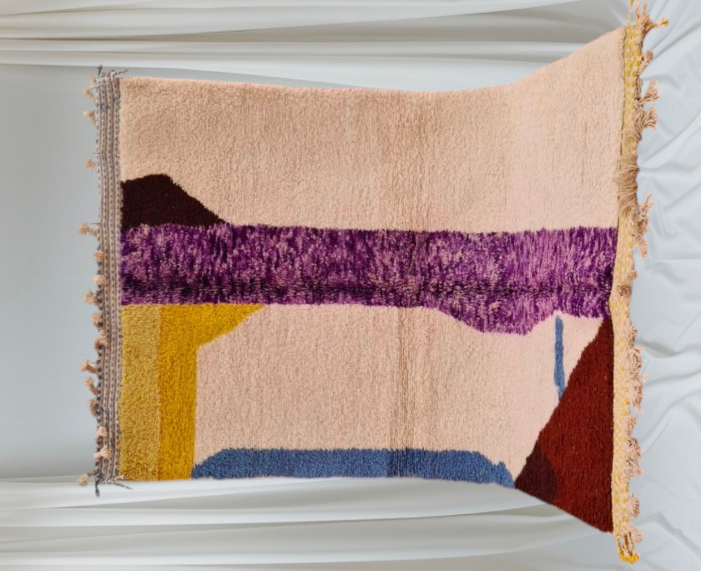 Beni Ouarain Rug size 250 x 150 cm || 8.2 x 4.92 ft