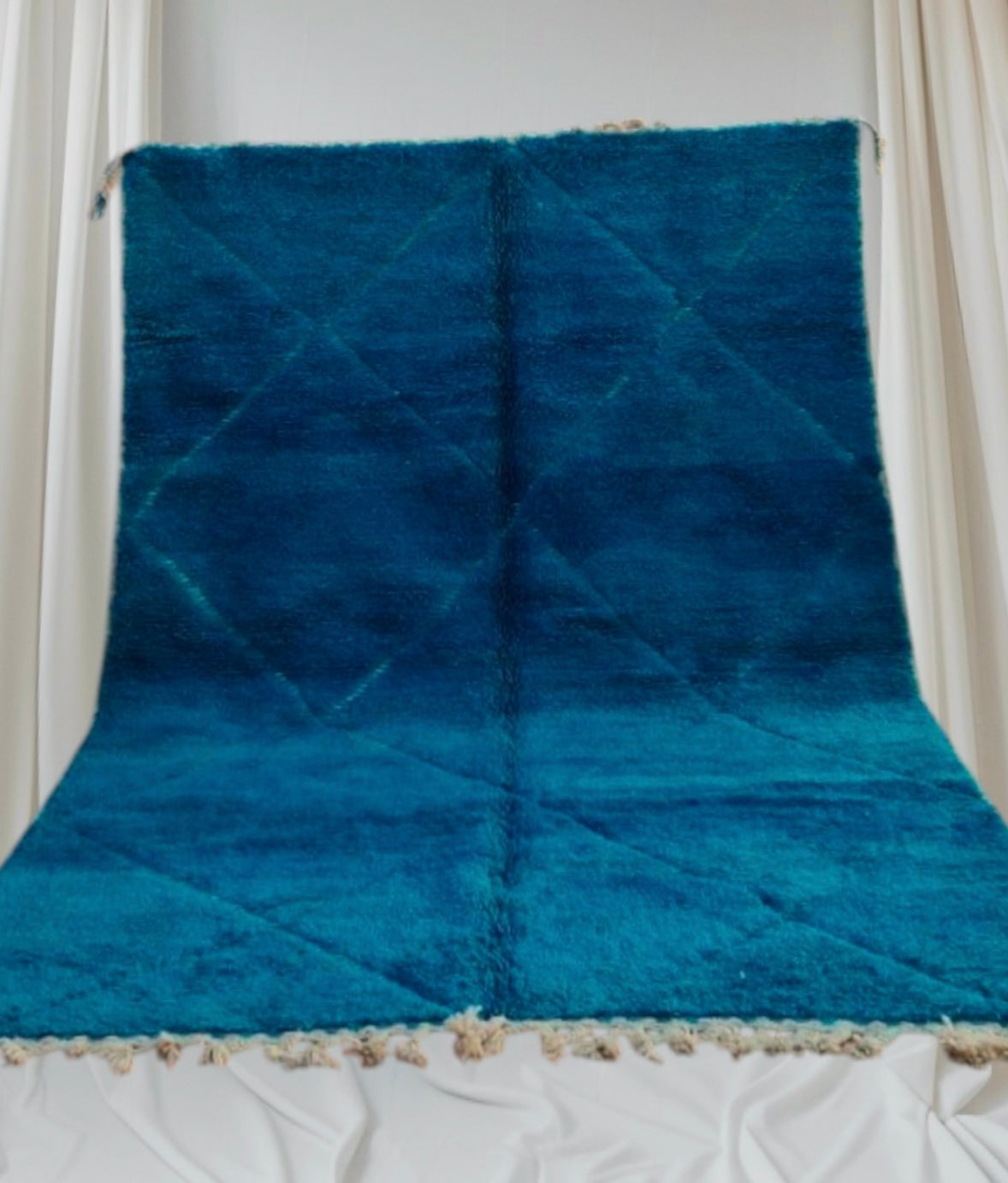 Beni Ouarain Rug size 300 x 200 cm || 9.84 x 6.56 ft