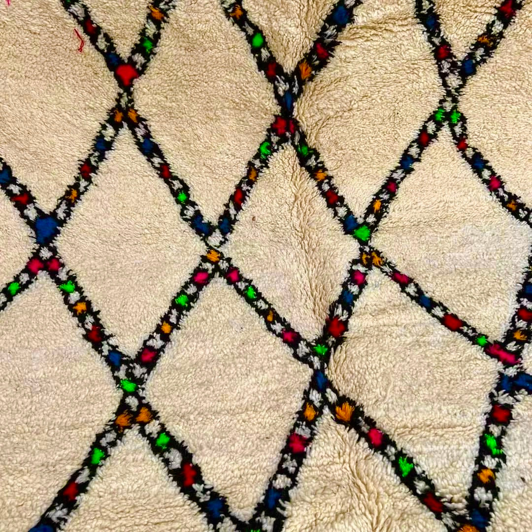 Azilal Rug, size 300 x 200 cm || 9.84 x 6.56 ft