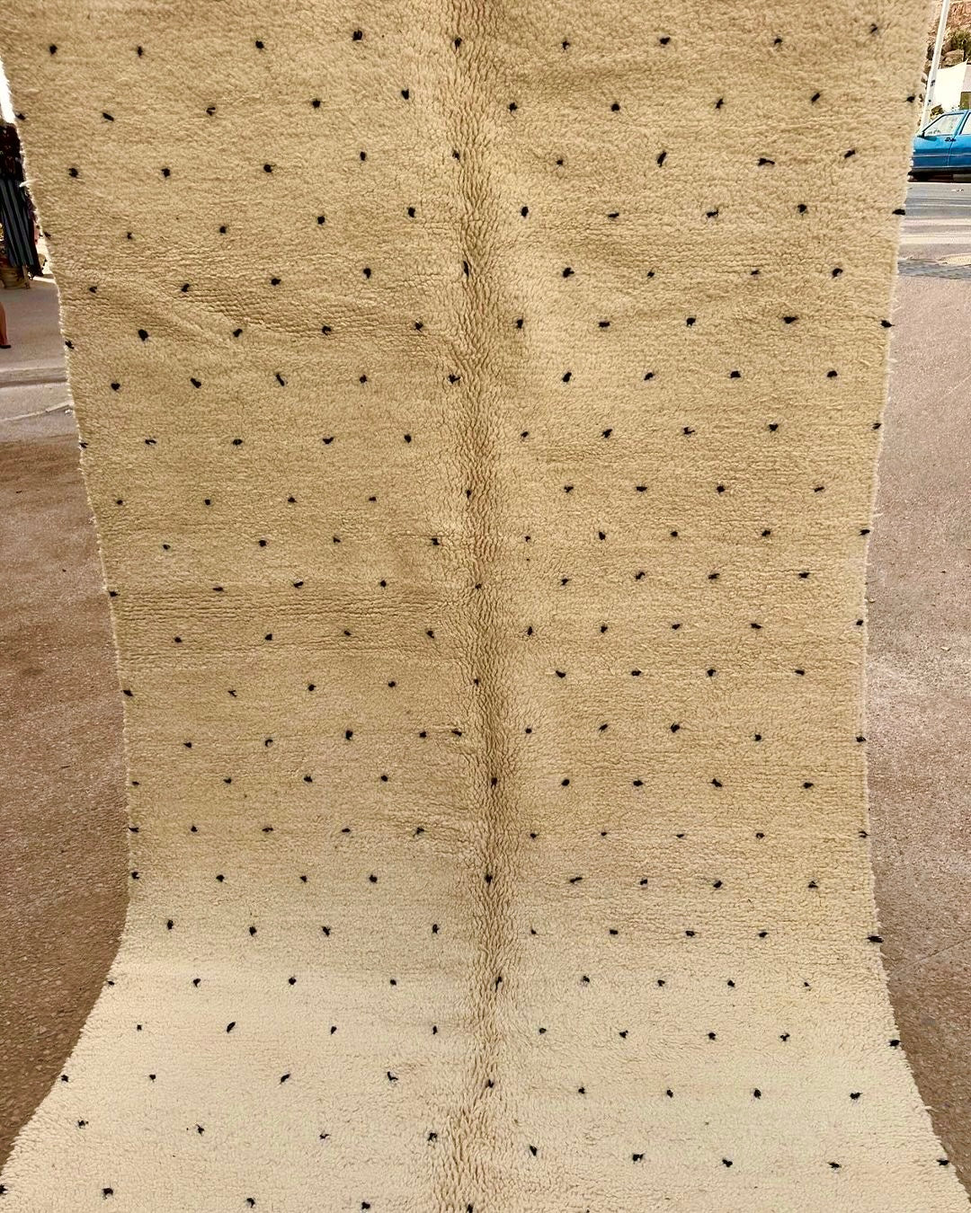 Beni Ouarain Rug size 250 x 150 cm || 8.2 x 4.92 ft
