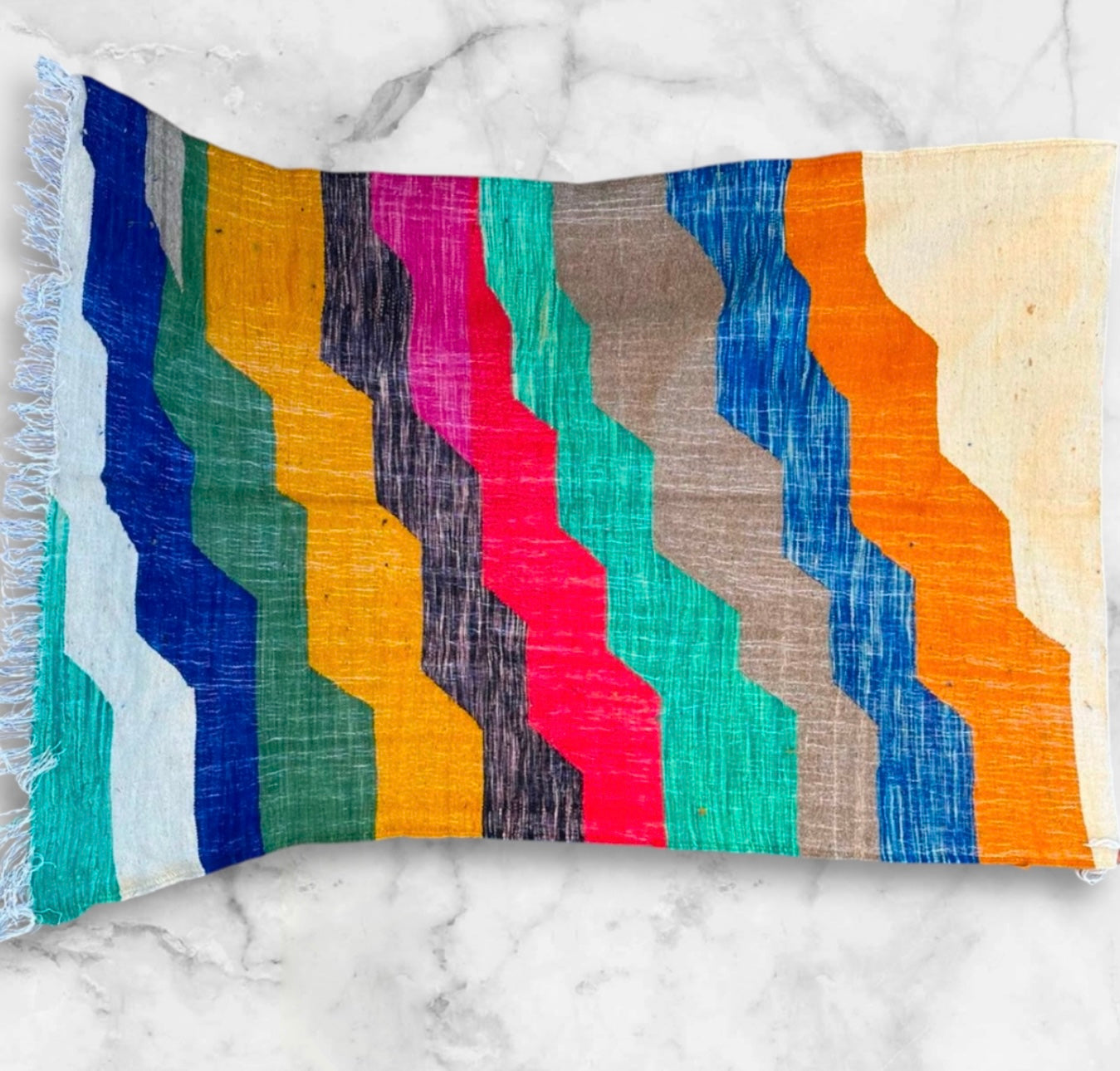 Kelim Rug size 250 x 150 cm || 8.2 x 4.92 ft