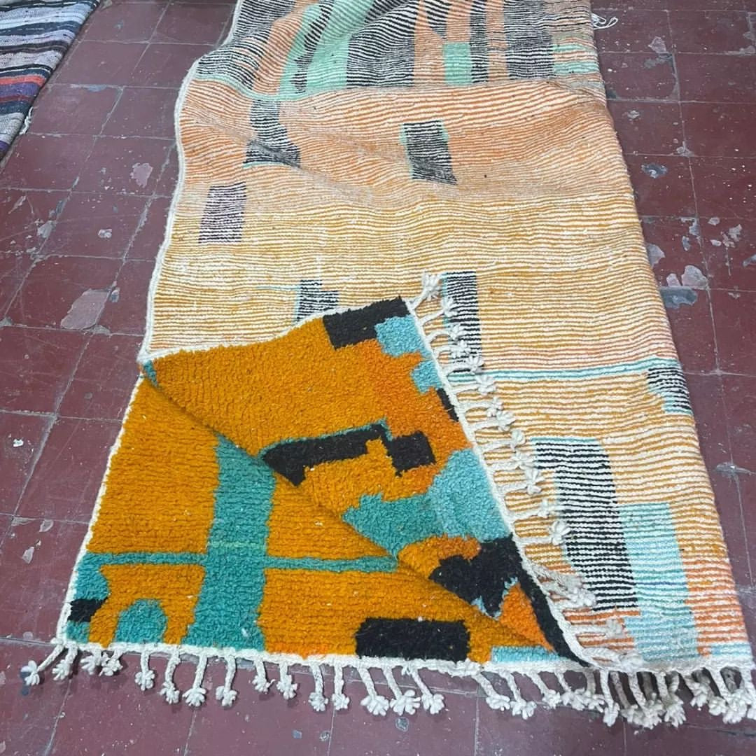 Azilal Rug, size 300 x 200 cm || 9.84 x 6.56 ft