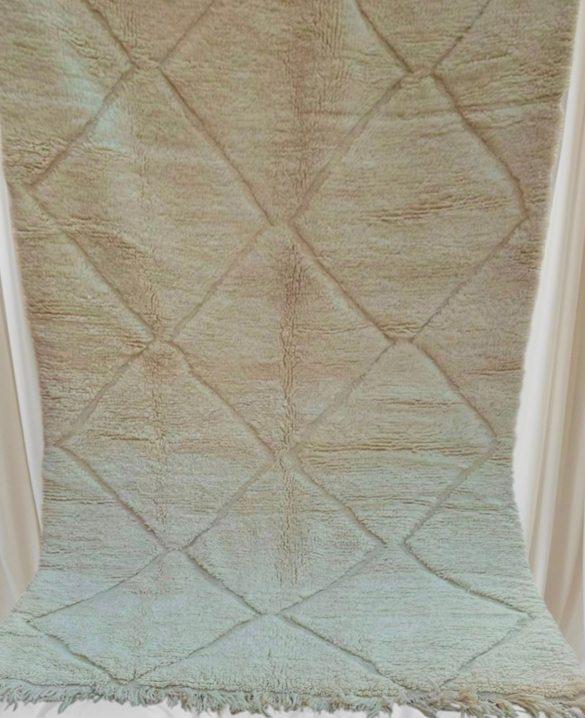 Beni Ouarain Rug size 250 x 150 cm || 8.2 x 4.92 ft