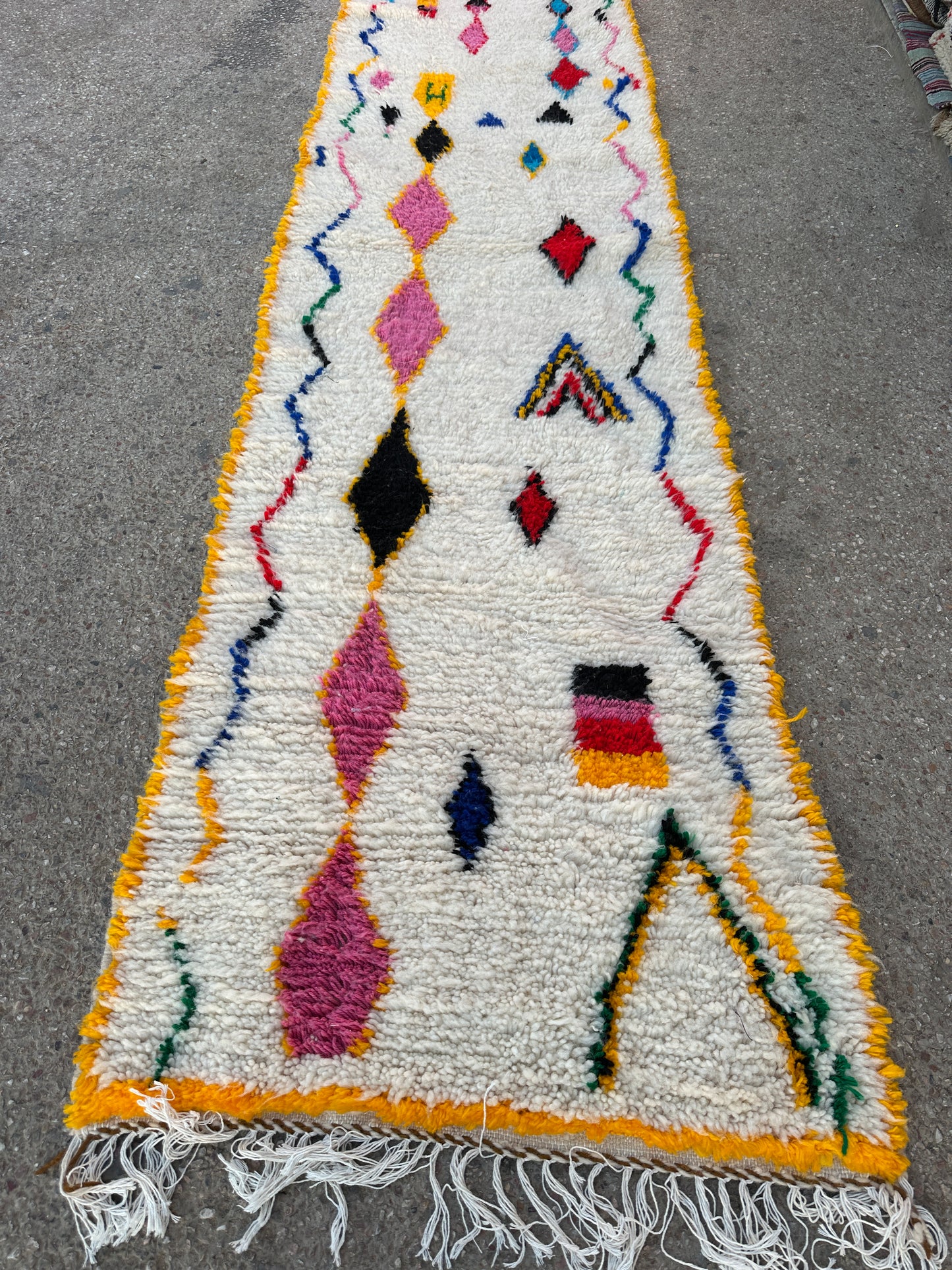 Carpet azilal size 300x85 cm