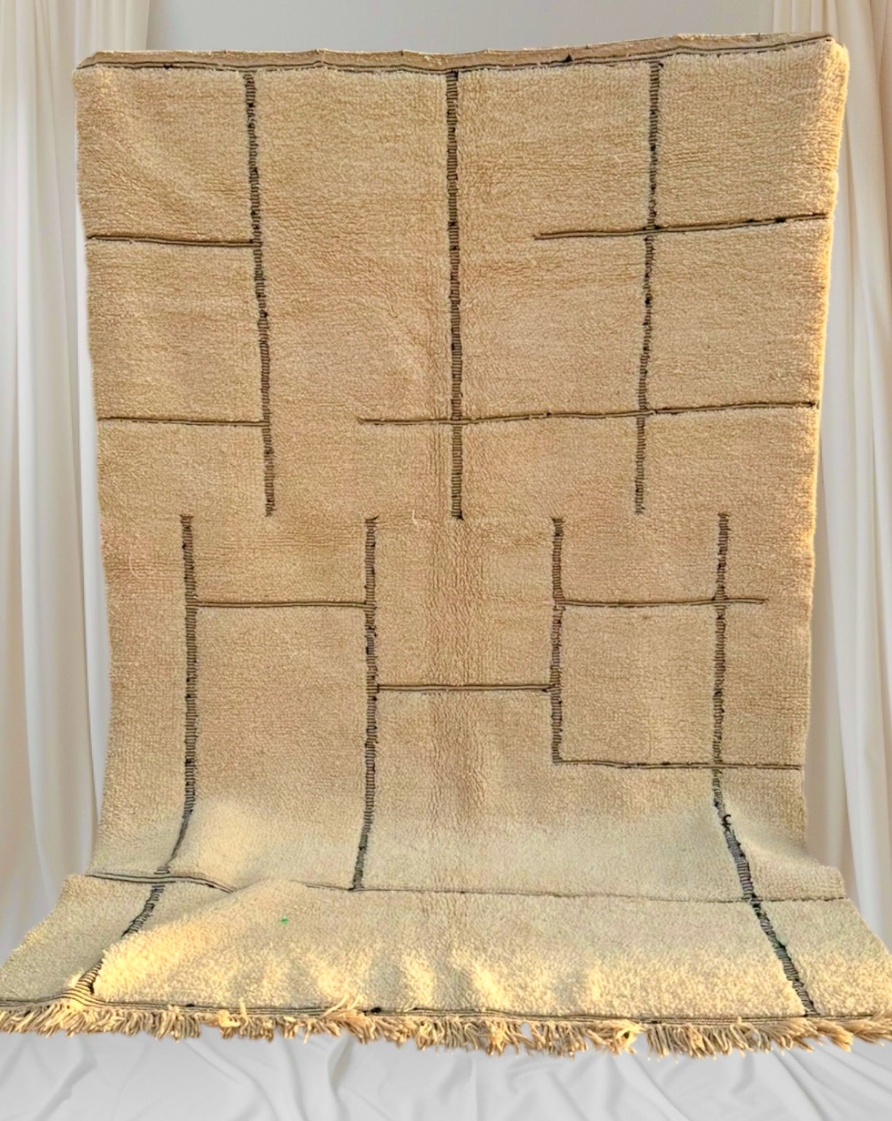 Beni Ouarain Rug size 300 x 200 cm || 9.84 x 6.56 ft