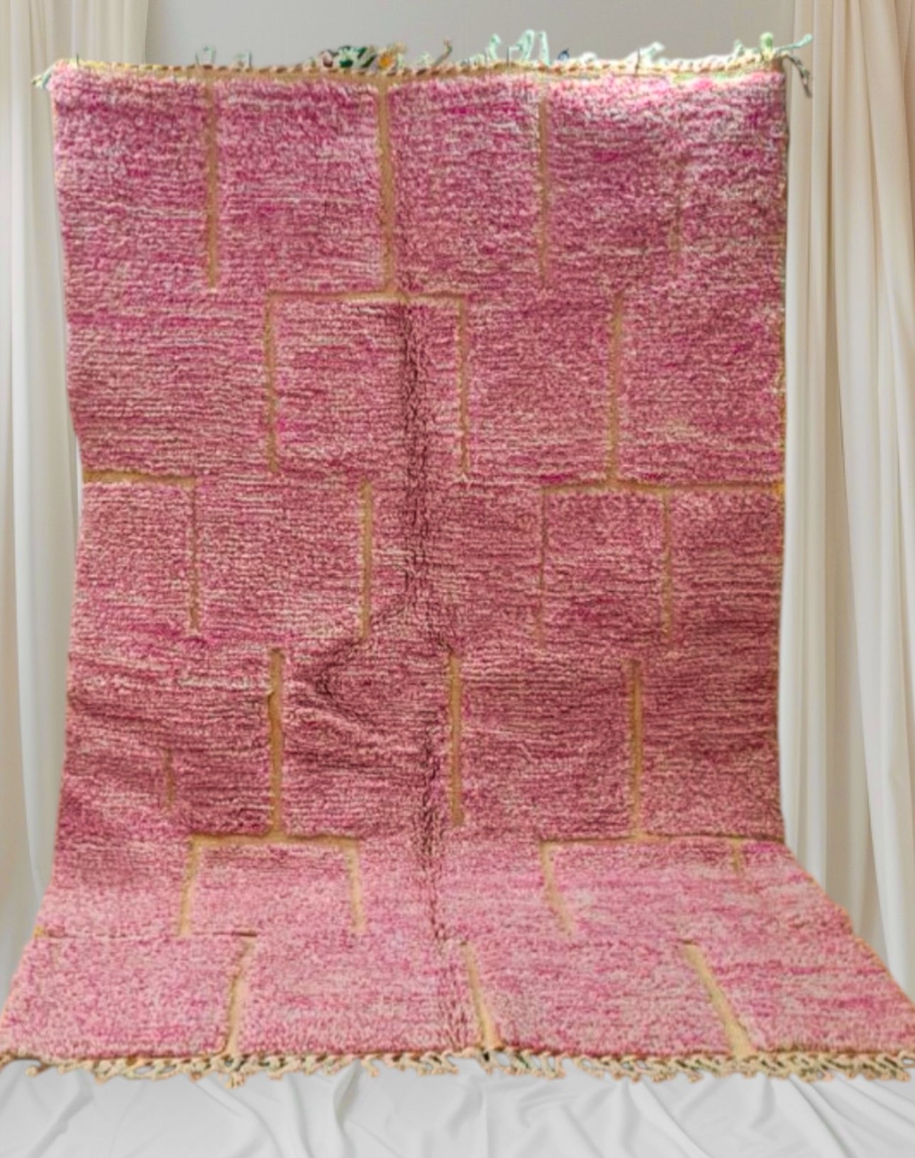 Beni Ouarain Rug size 250 x 150 cm || 8.2 x 4.92 ft