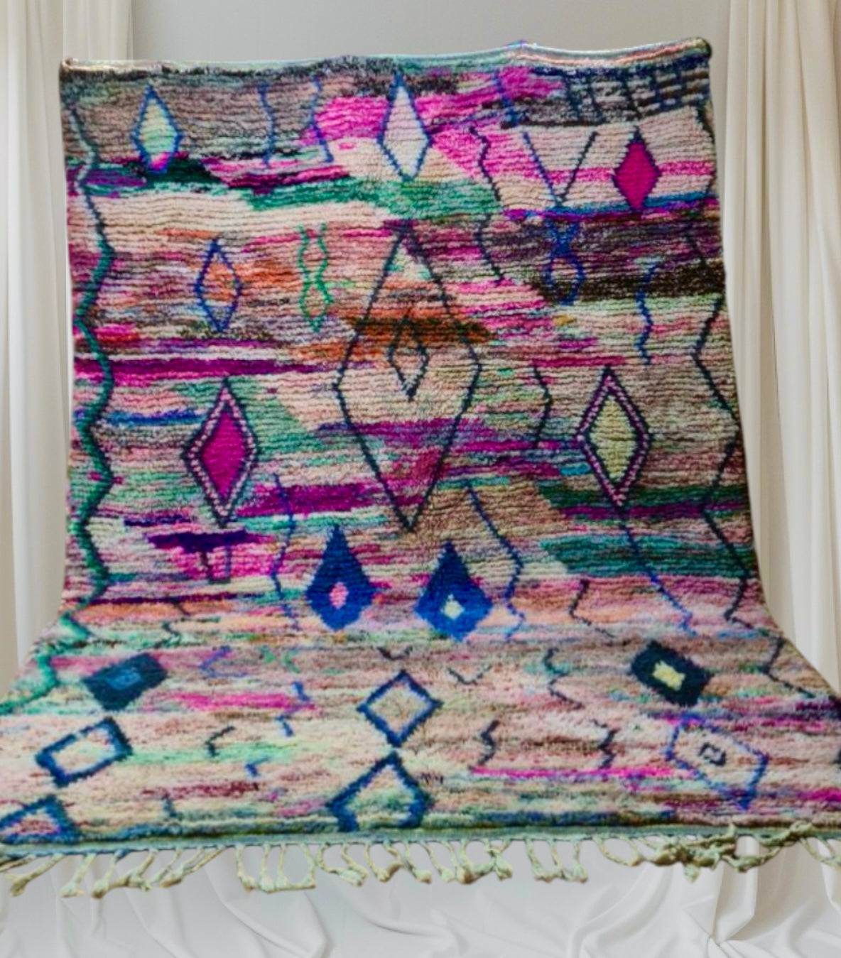 Handmade BOujaad Rug, size 300 x 200 cm || 9.84 x 6.56 ft