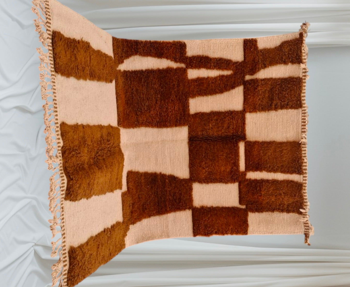 Beni Ouarain Rug size 250 x 150 cm || 8.2 x 4.92 ft