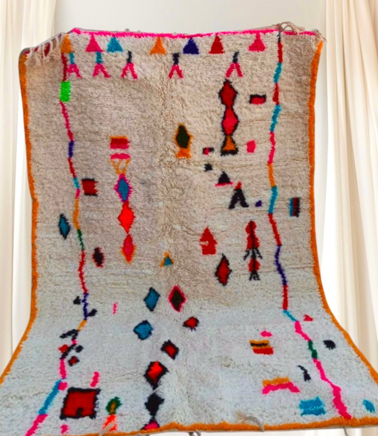 Azilal Rug, size 300 x 200 cm || 9.84 x 6.56 ft