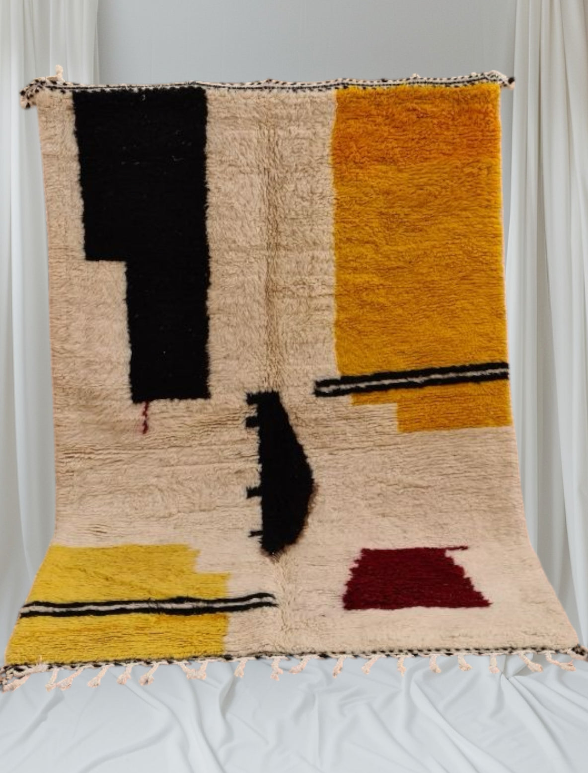 Beni Ouarain Rug size 250 x 150 cm || 8.2 x 4.92 ft