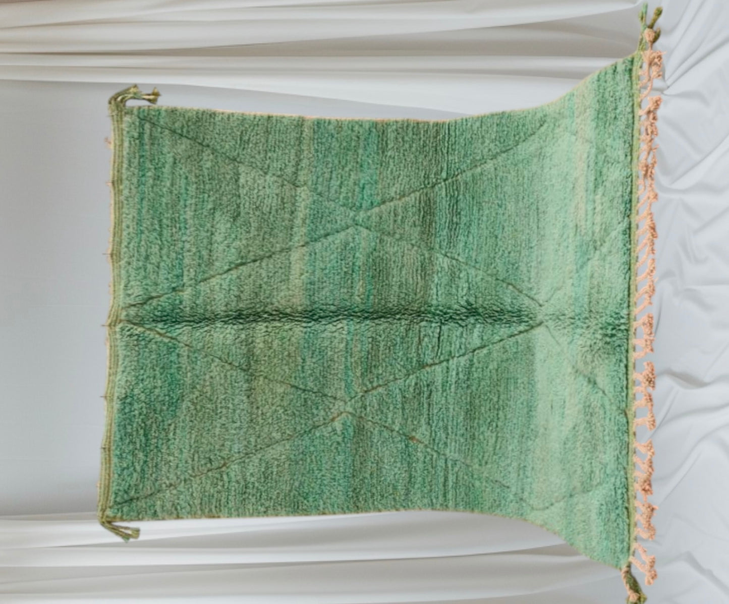 Beni Ouarain Rug size 250 x 150 cm || 8.2 x 4.92 ft