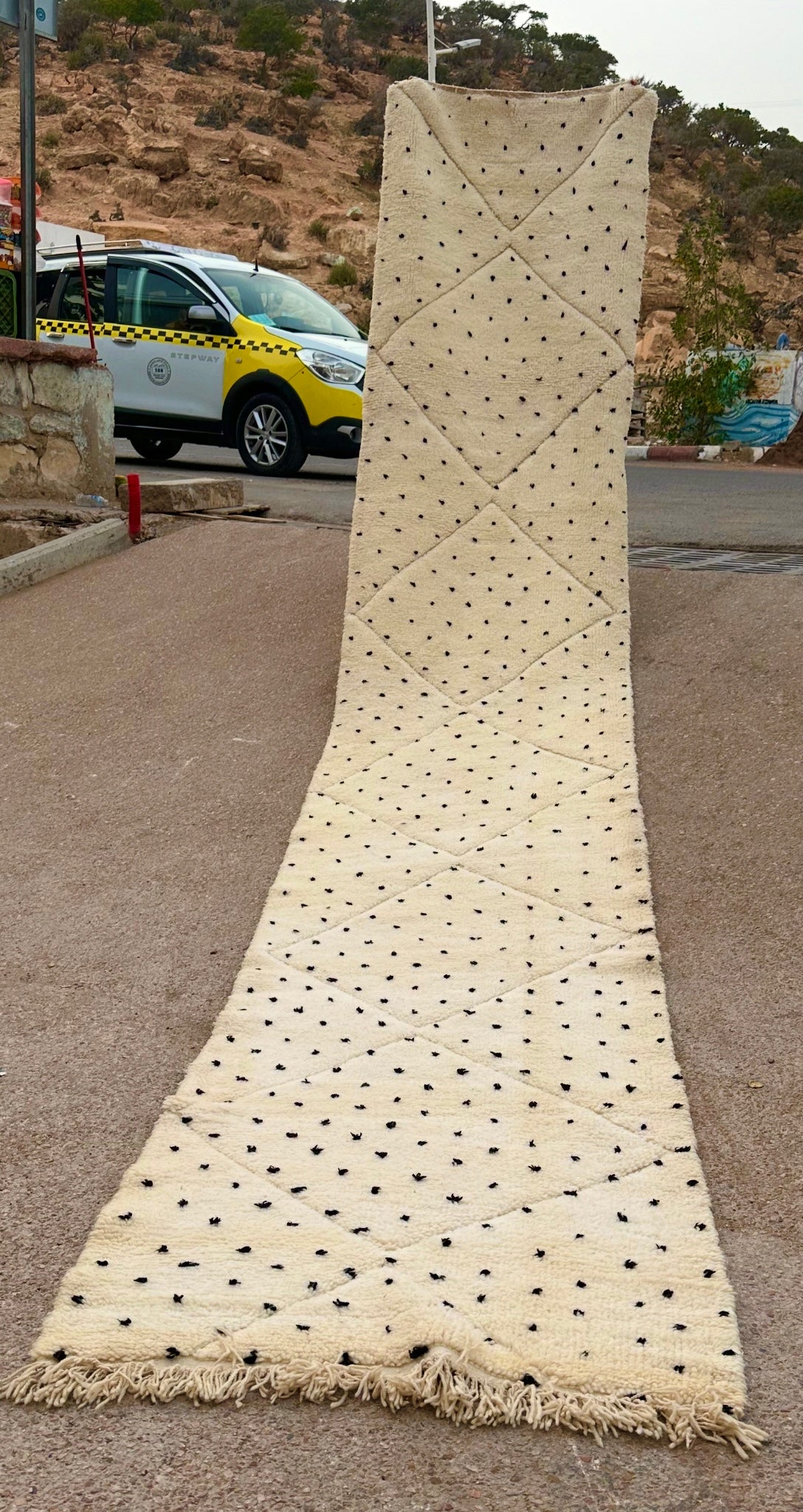 Carpet beni ourain size 596x110cm