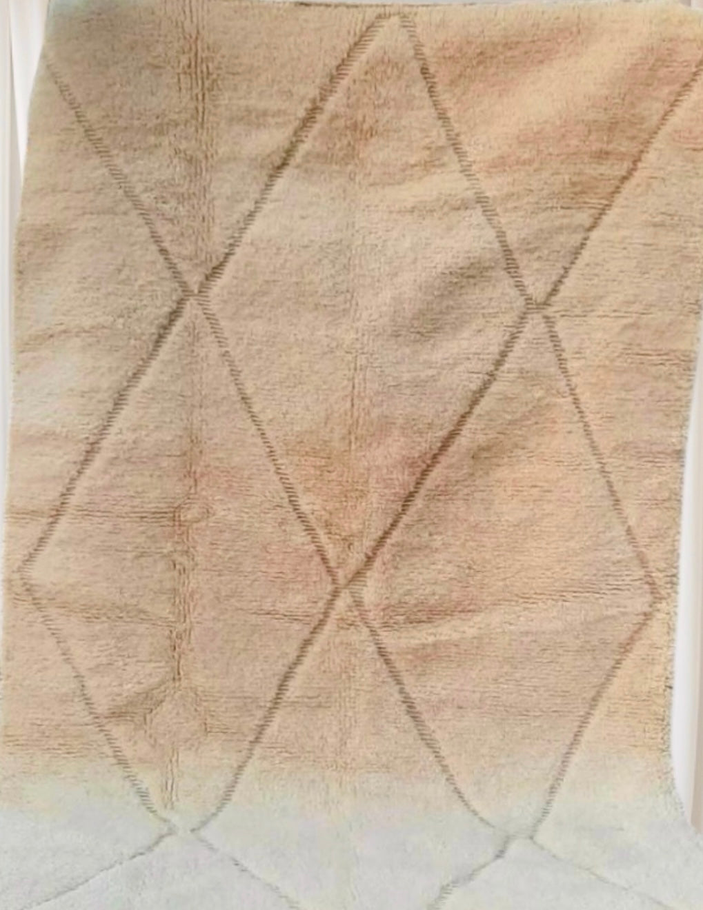 Beni Ouarain Rug size 250 x 150 cm || 8.2 x 4.92 ft