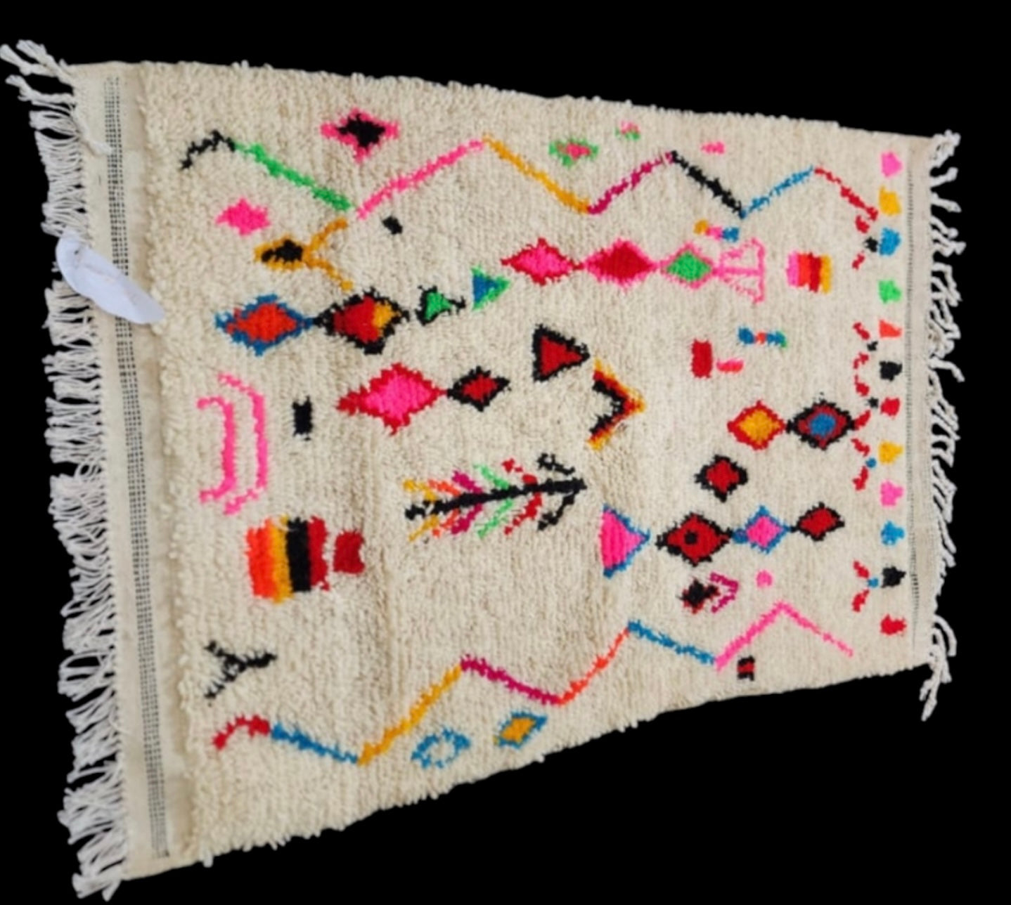 Handmade Azilal Rug, size 150 x 100 cm (4.92 x 3.28 ft)