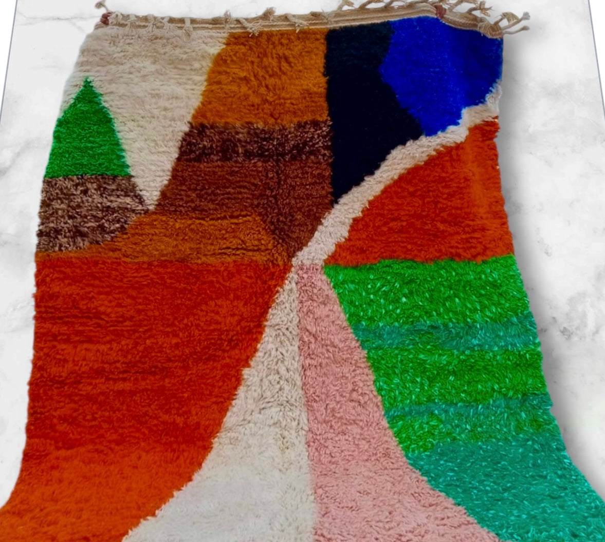 Beni Ouarain Rug size 250 x 150 cm || 8.2 x 4.92 ft