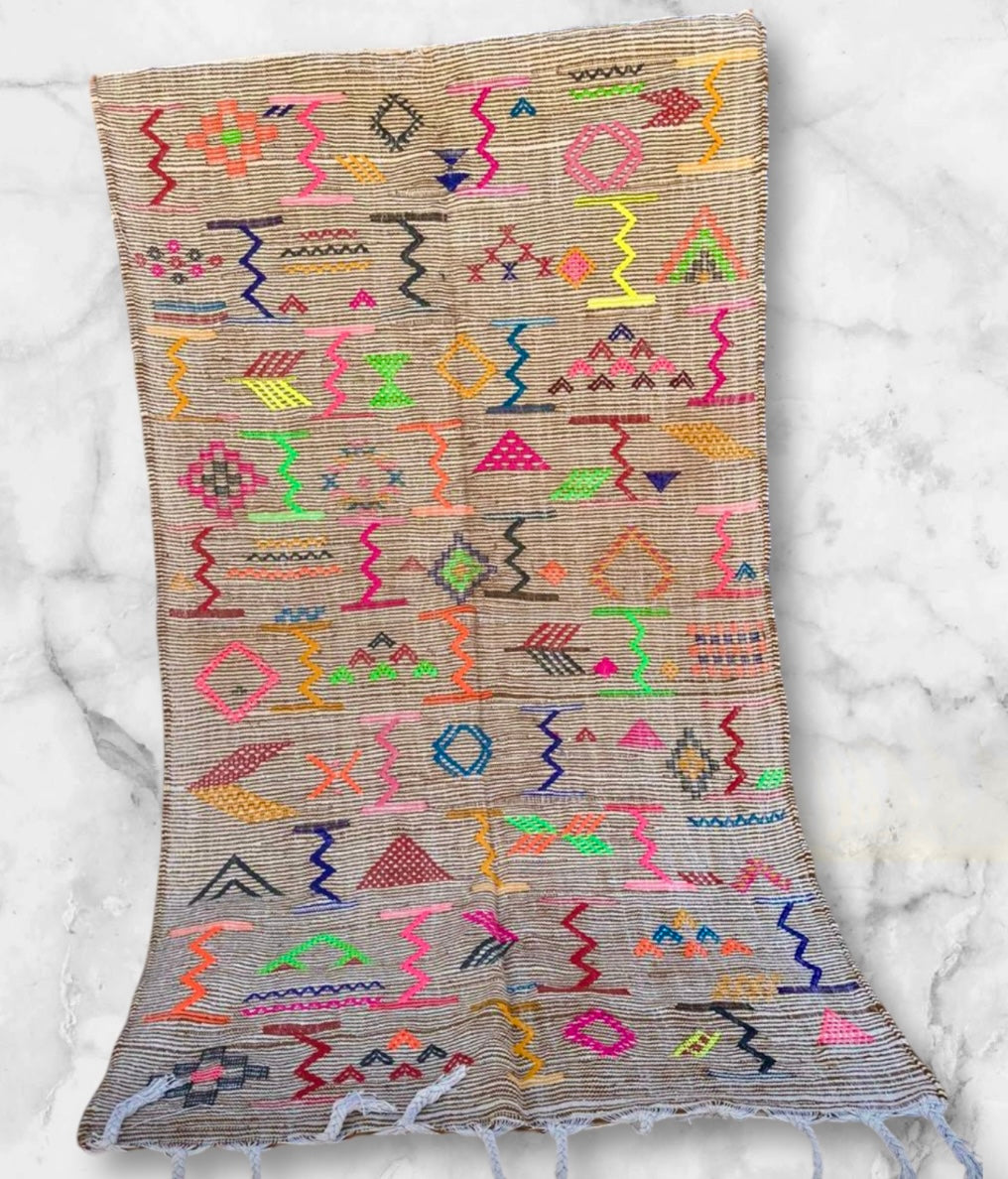 Kelim Rug size 250 x 150 cm || 8.2 x 4.92 ft