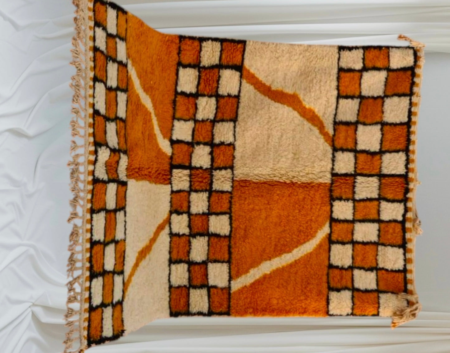 Beni Ouarain Rug size 250 x 150 cm || 8.2 x 4.92 ft