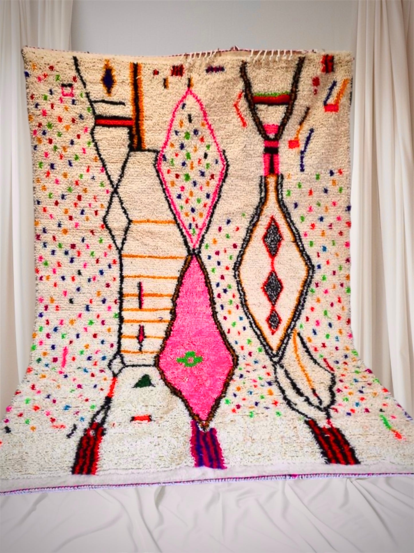 Azilal Rug, size 300 x 200 cm || 9.84 x 6.56 ft