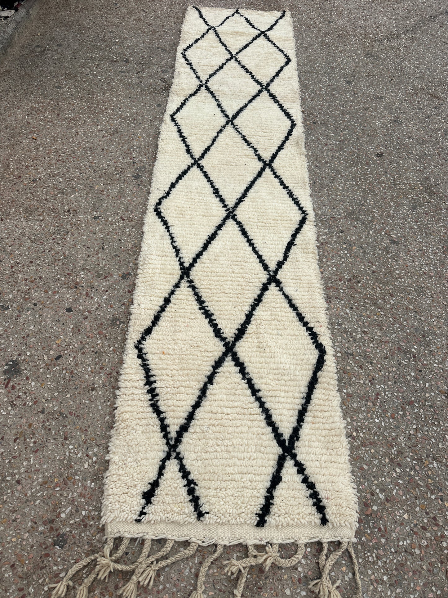 Carpet beni ourain size 300x70cm