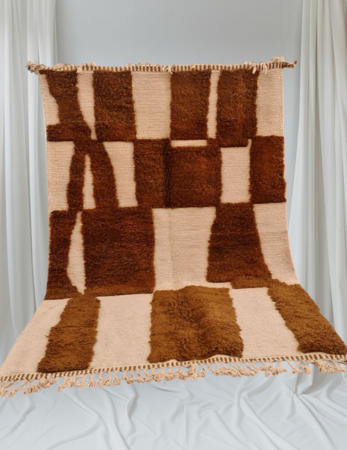 Beni Ouarain Rug size 250 x 150 cm || 8.2 x 4.92 ft