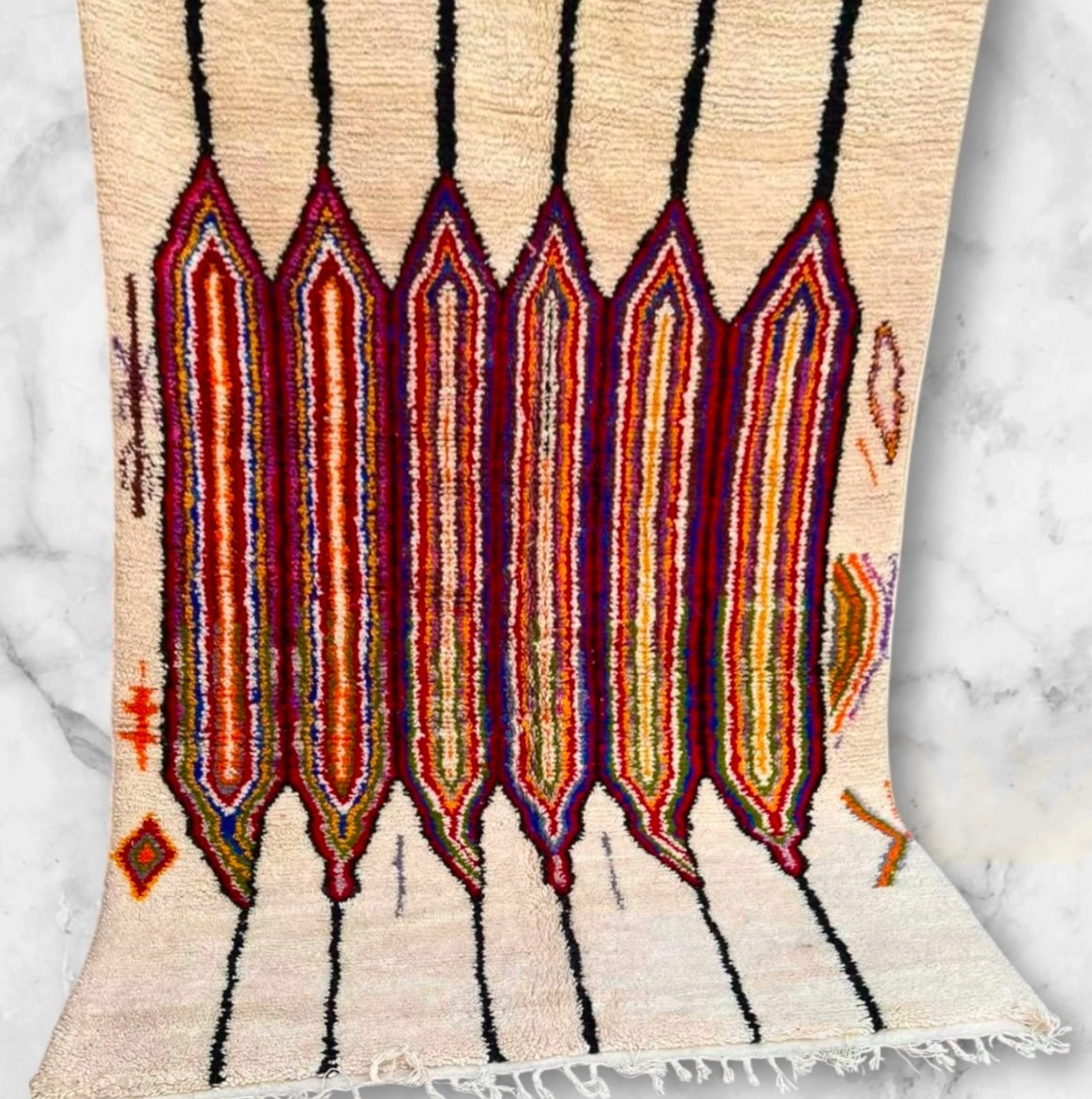 Azilal Rug, size 300 x 200 cm || 9.84 x 6.56 ft