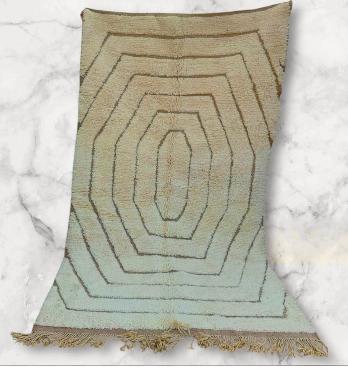 Beni Ouarain Rug size 250 x 150 cm || 8.2 x 4.92 ft